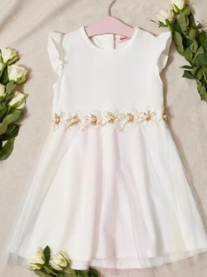 Biała Sukienka z Różyczkami w Talii Siateczką i Falbankami Zavana