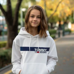 ﻿Bluza dziecięca biała Prezent TOMMY HILFIGER z Kapturem 140-152 SUPER CENA