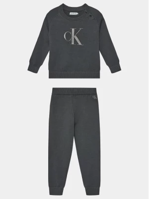 Calvin Klein Jeans Komplet sweter i spodnie materiałowe IN0IN00167 Szary Regular Fit