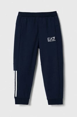 EA7 Emporio Armani spodnie dresowe dziecięce kolor niebieski z nadrukiem
