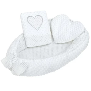 New Baby Luksusowe gniazdo z poduszką  i kołderką z Minky Serduszko, biały Newbaby