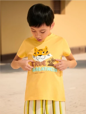 Sinsay - Koszulka z nadrukiem - żółty