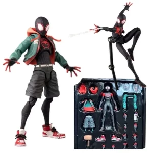 SPIDERMAN FIGURKA KOLEKCJONERSKA + AKCESORIA - SPIDERMAN MILES MORALES