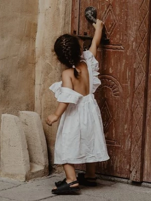 Sukienka dla dziewczynki retro vintage APRON Awake for Kids