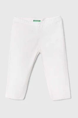 United Colors of Benetton legginsy dziecięce kolor biały gładkie