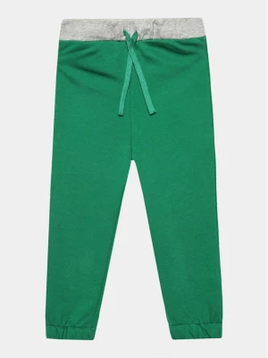 United Colors Of Benetton Spodnie dresowe 3PANGF02R Zielony Regular Fit