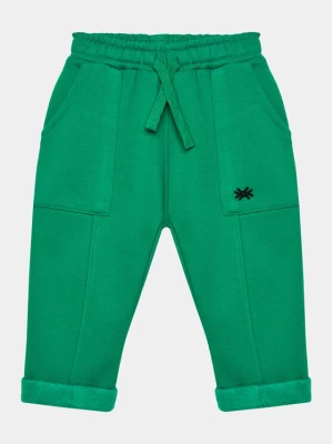 United Colors Of Benetton Spodnie dresowe 3V0KGF031 Zielony Regular Fit